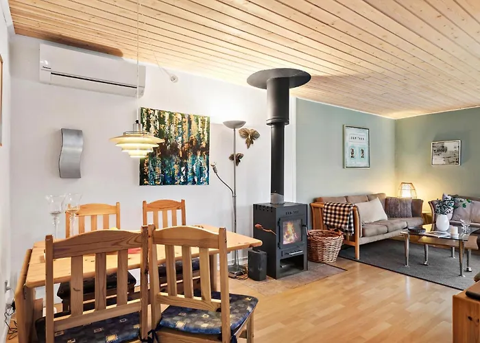 3 Bedroom Awesome In Nysted