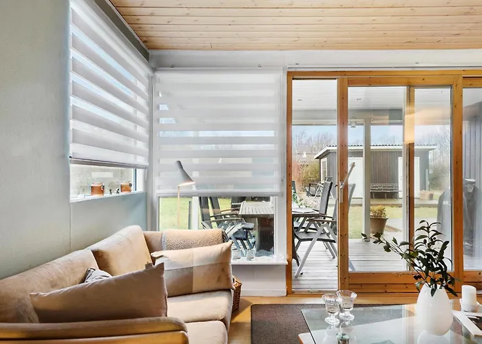3 Bedroom Awesome In Nysted